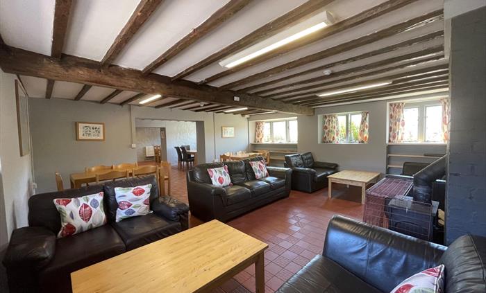 Kestral Lounge & Dining area